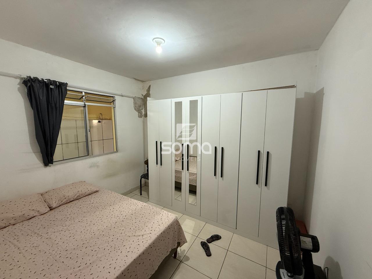 Casa Geminada à venda no Chácaras Reunidas São Vicente: 