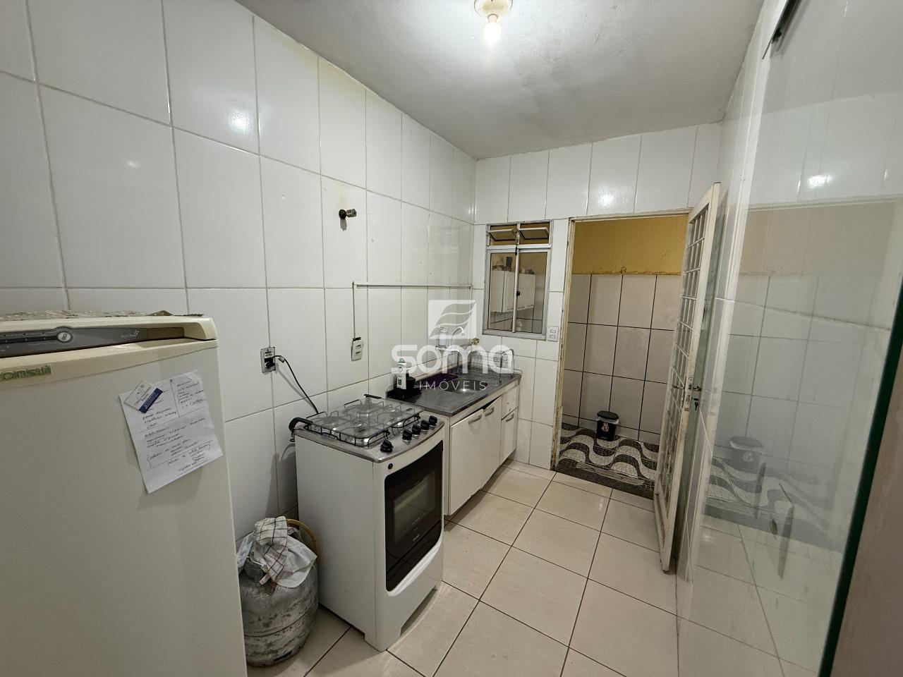 Casa Geminada à venda no Chácaras Reunidas São Vicente: 