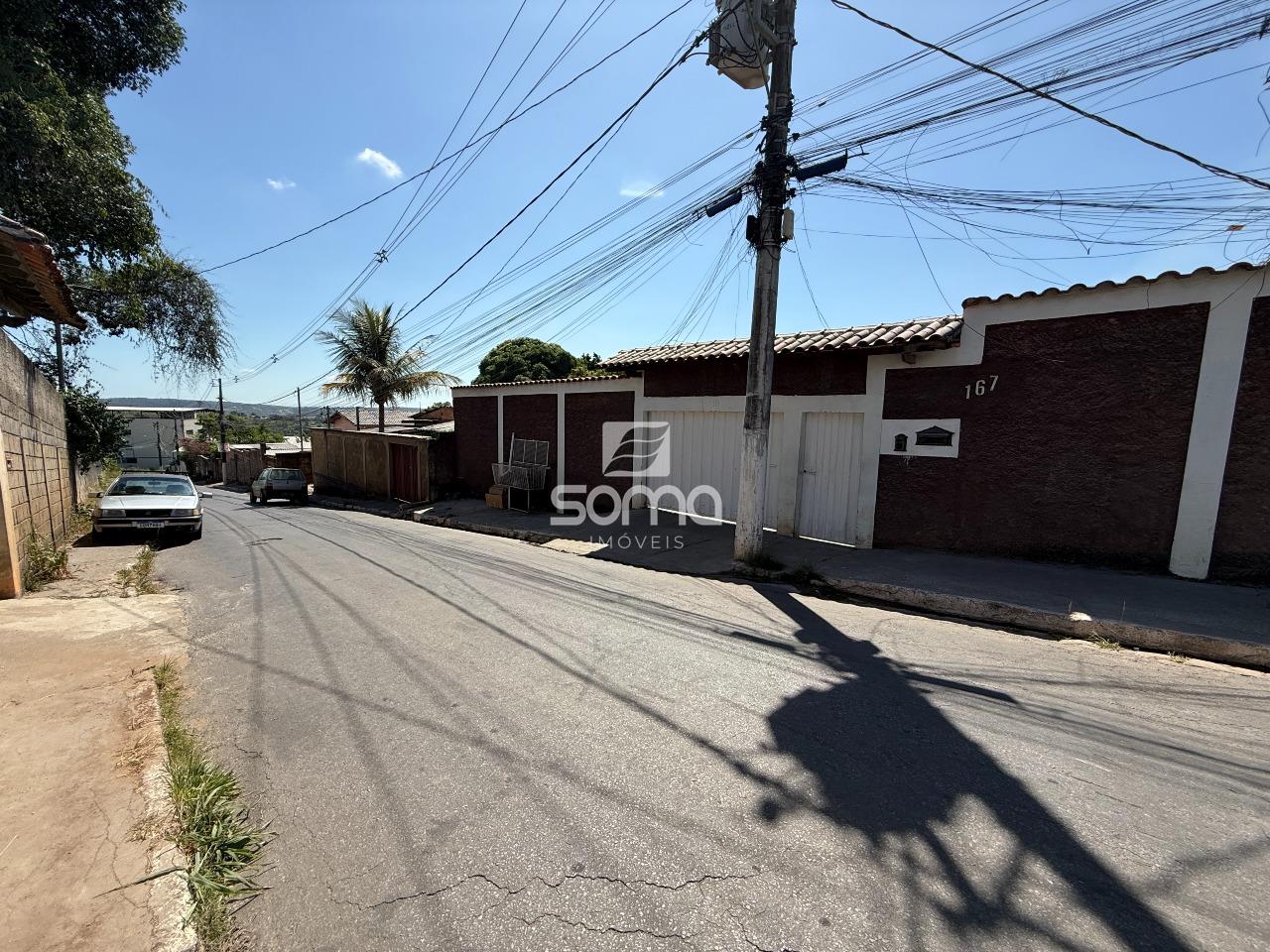 Casa Geminada à venda no Chácaras Reunidas São Vicente: 