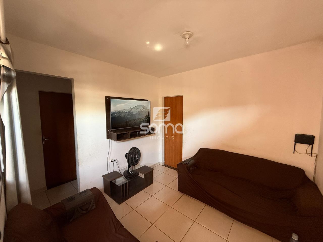 Casa Geminada à venda no Chácaras Reunidas São Vicente: 