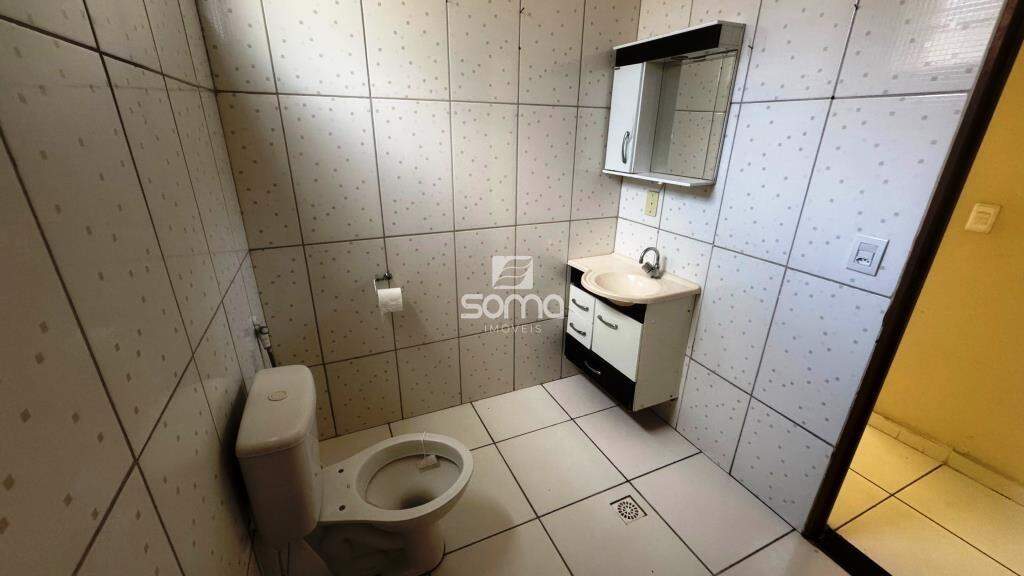 Casa para aluguel no Santa Maria: 
