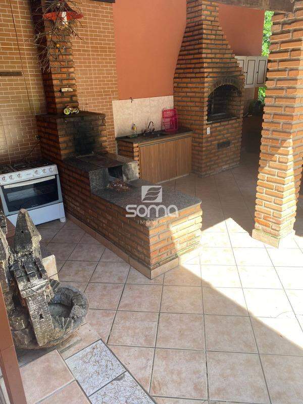 Sítio à venda no Jardim Encantado: 