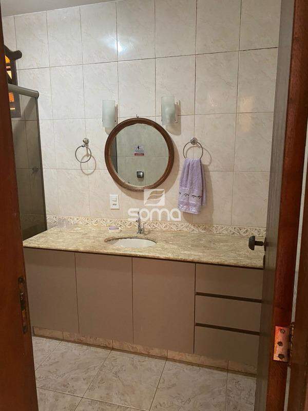 Sítio à venda no Jardim Encantado: 