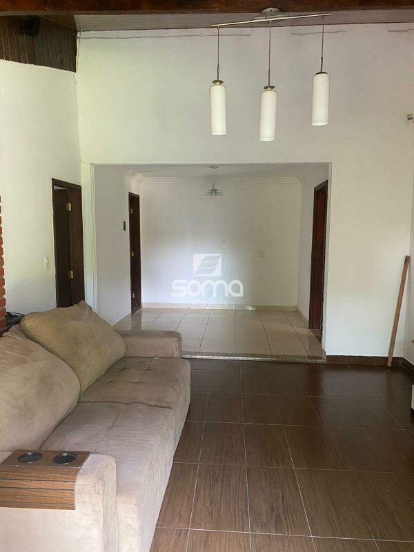 Sítio à venda no Jardim Encantado: 