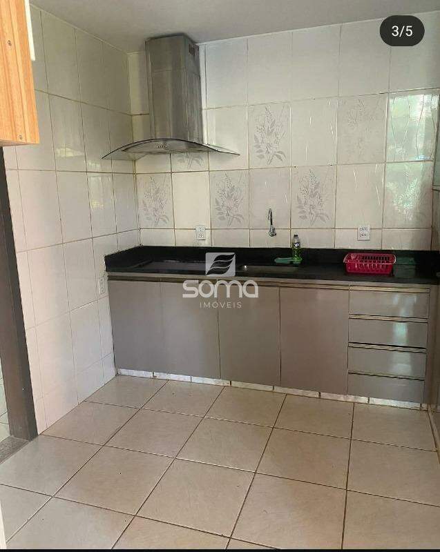 Sítio à venda no Jardim Encantado: 