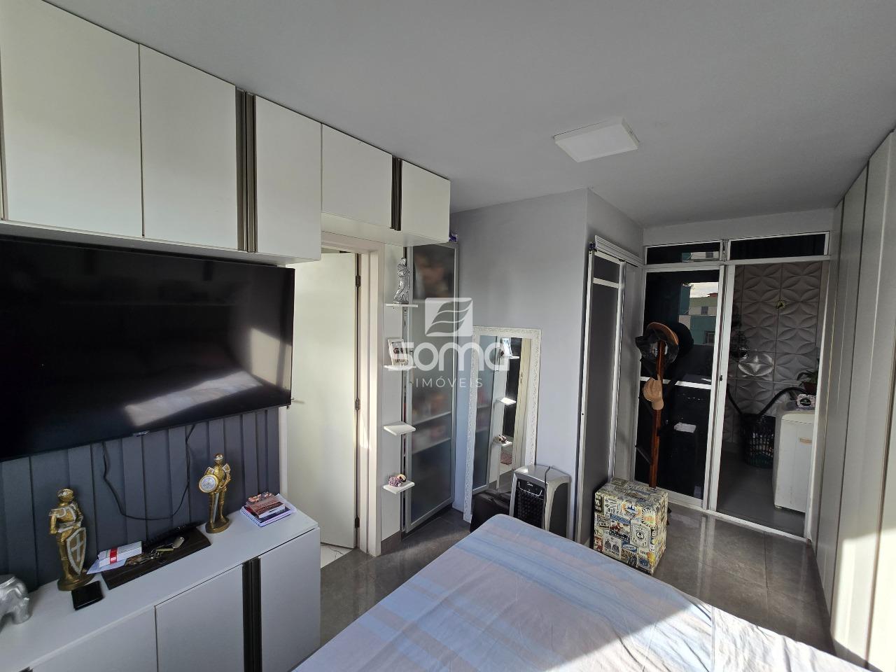 Cobertura à venda no Santa Clara B: