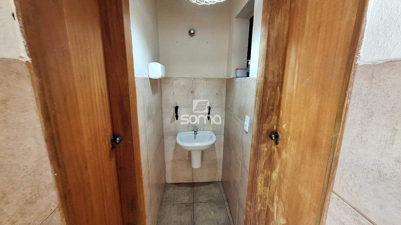 Casa à venda no Condominio Rosa dos Ventos: 