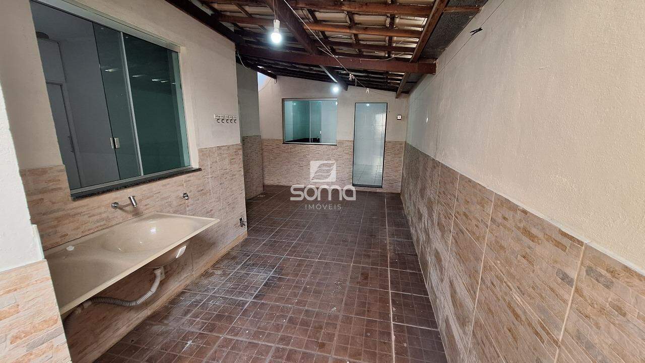 Casa à venda no Condominio Rosa dos Ventos: 