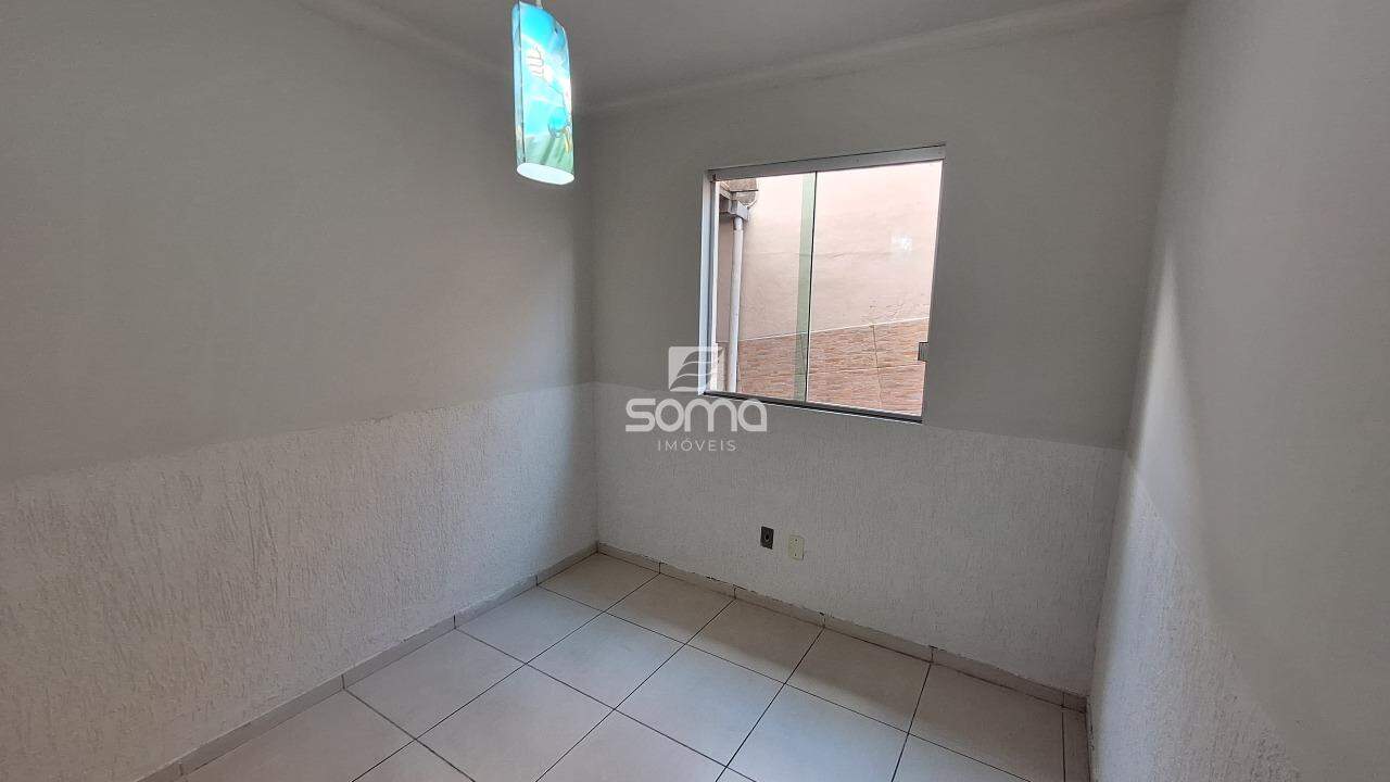 Casa à venda no Condominio Rosa dos Ventos: 