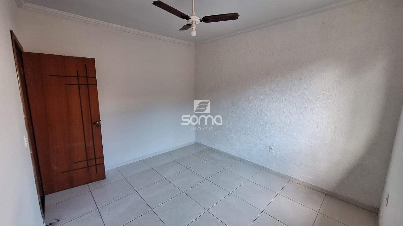 Casa à venda no Condominio Rosa dos Ventos: 