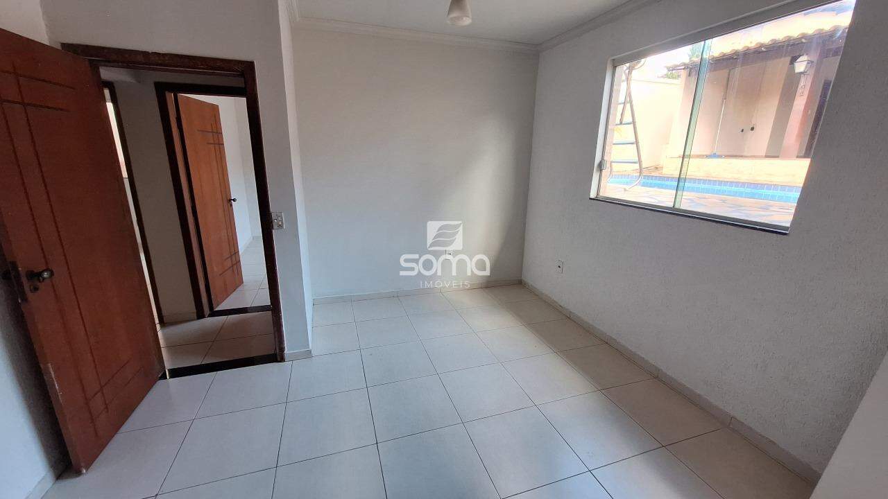 Casa à venda no Condominio Rosa dos Ventos: 