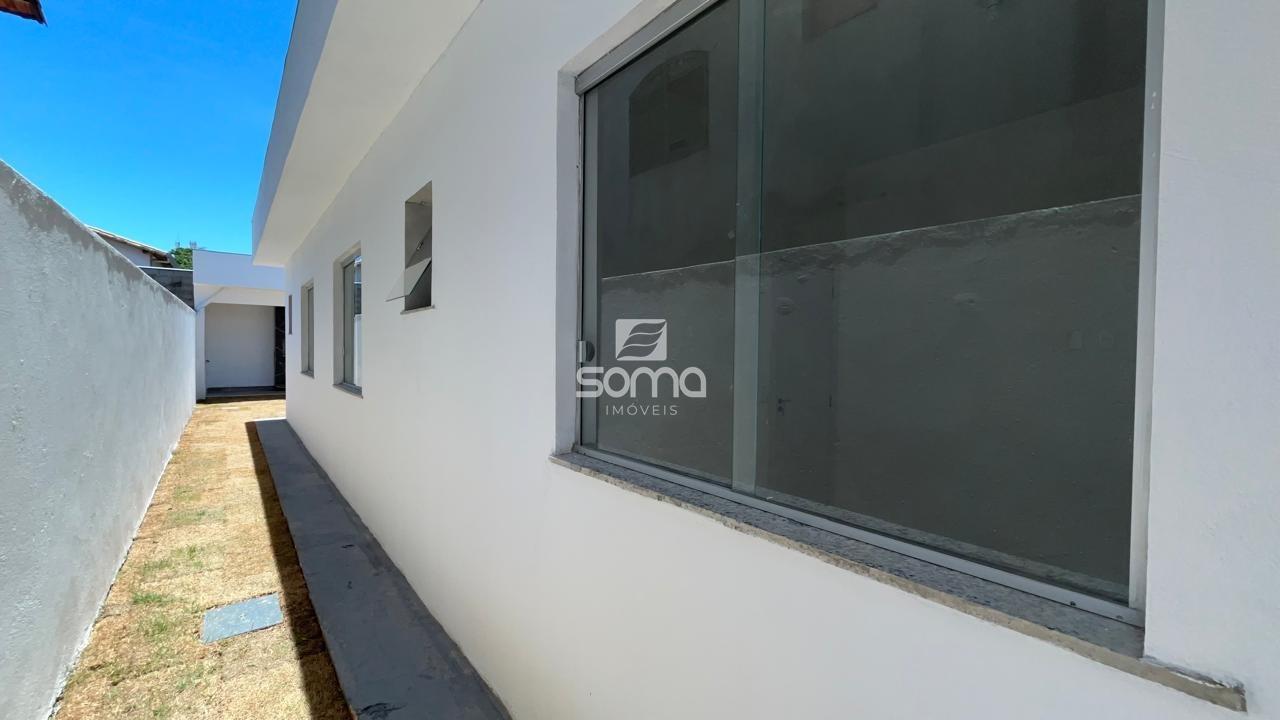 Casa Geminada à venda no VISTA ALEGRE: 