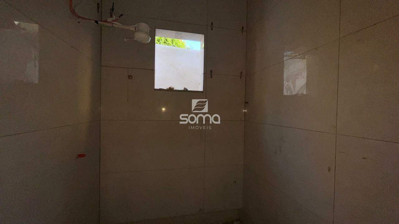 Casa Geminada à venda no VISTA ALEGRE: 