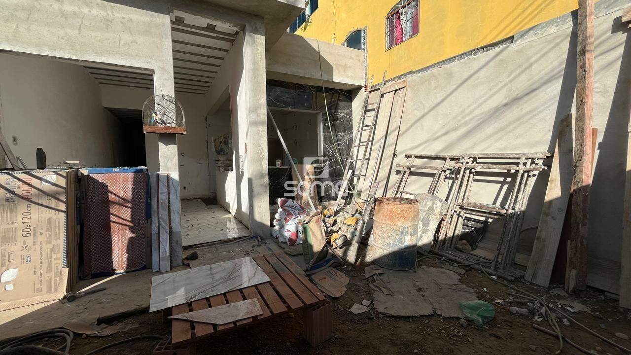 Casa Geminada à venda no VISTA ALEGRE: 