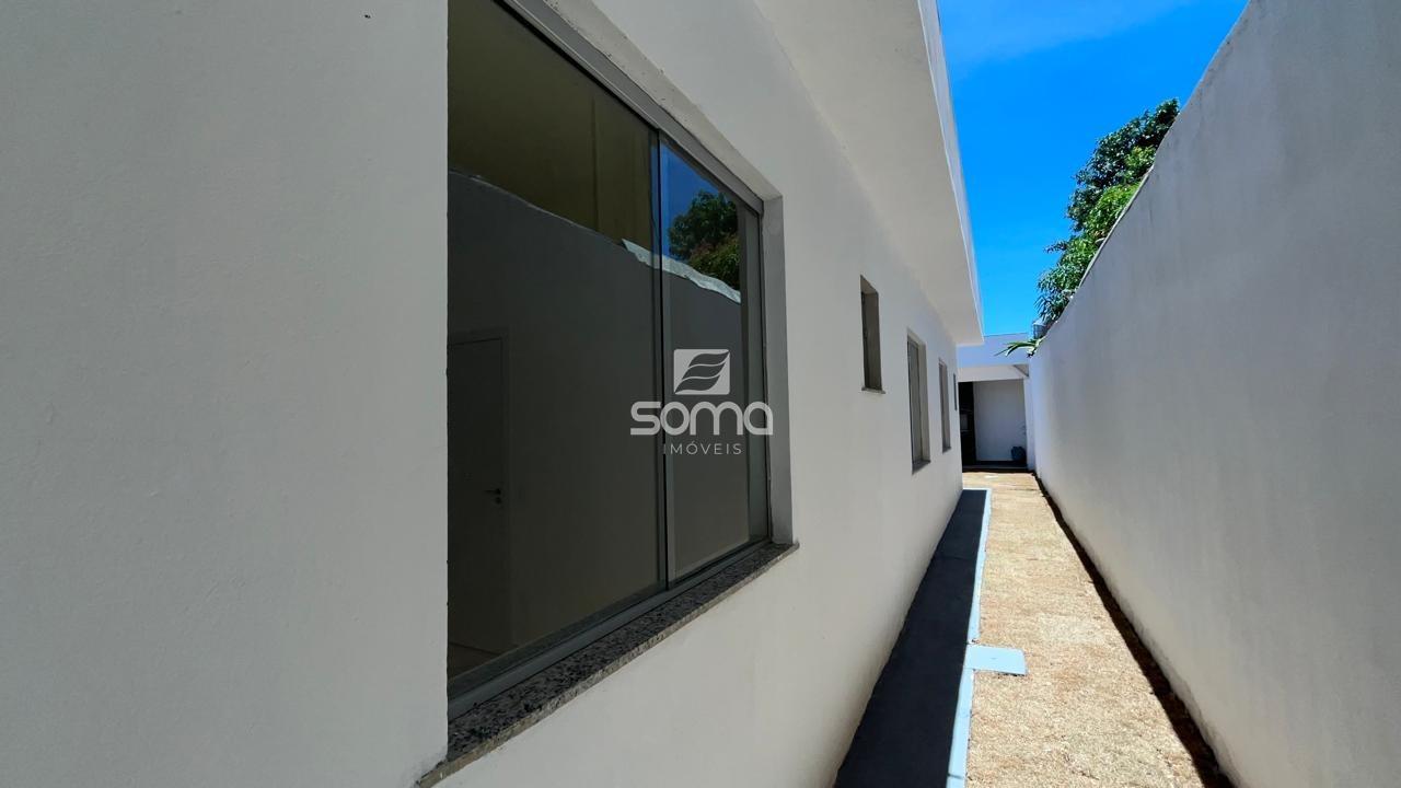 Casa Geminada à venda no VISTA ALEGRE: 