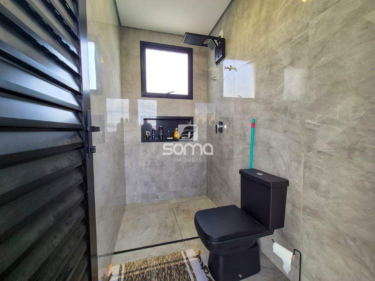 Casa em condomínio à venda no Condominio Rosa dos Ventos: