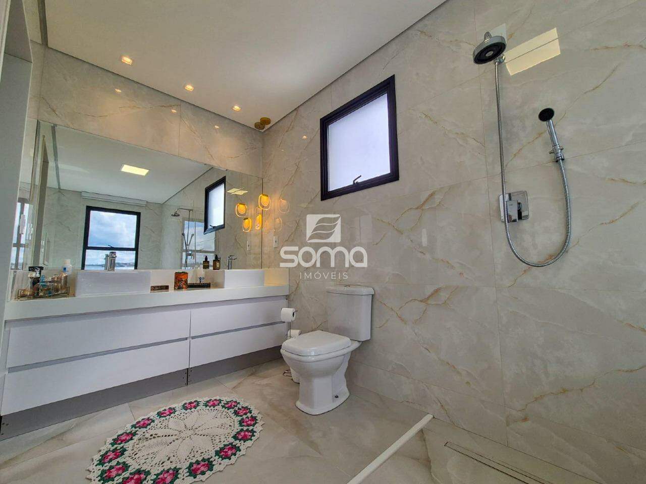 Casa em condomínio à venda no Condominio Rosa dos Ventos: