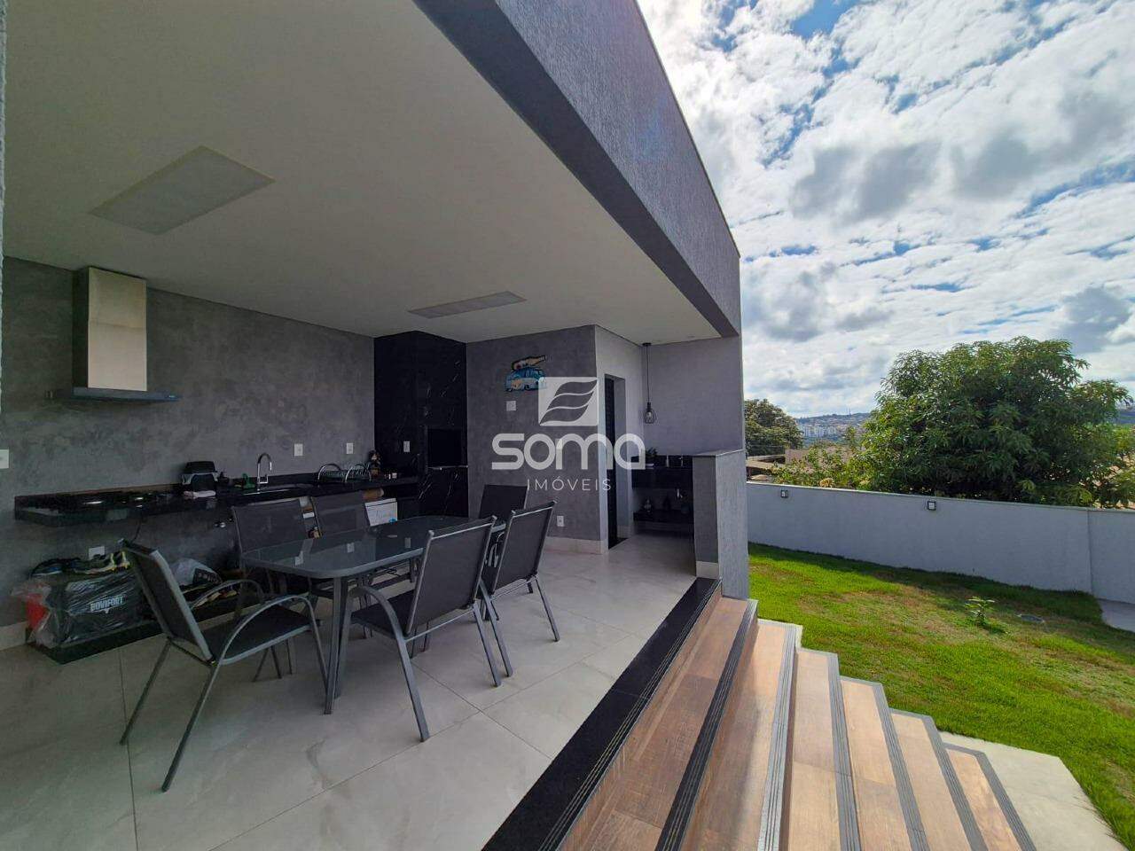 Casa em condomínio à venda no Condominio Rosa dos Ventos: