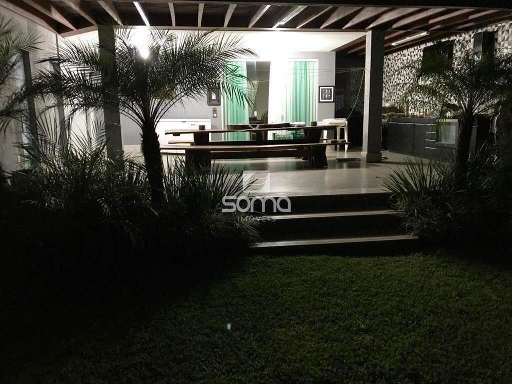 Casa para aluguel no Rosa dos Ventos: 