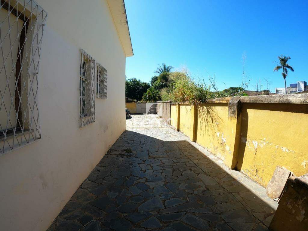 Casa para aluguel no Centro: 