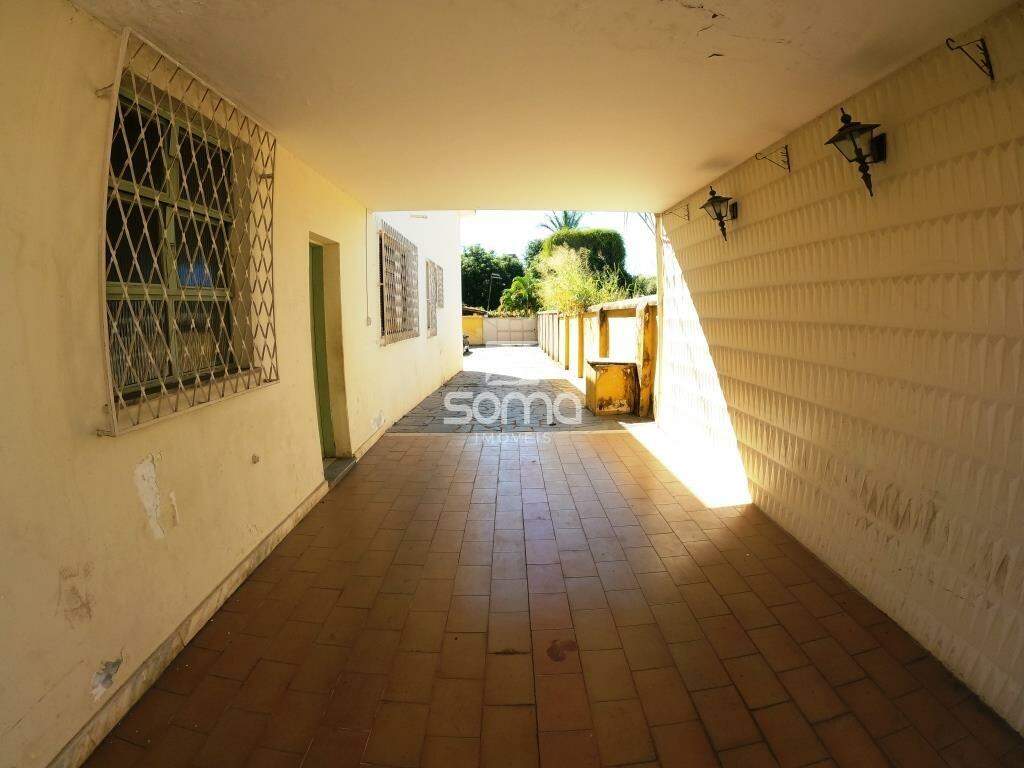 Casa para aluguel no Centro: 