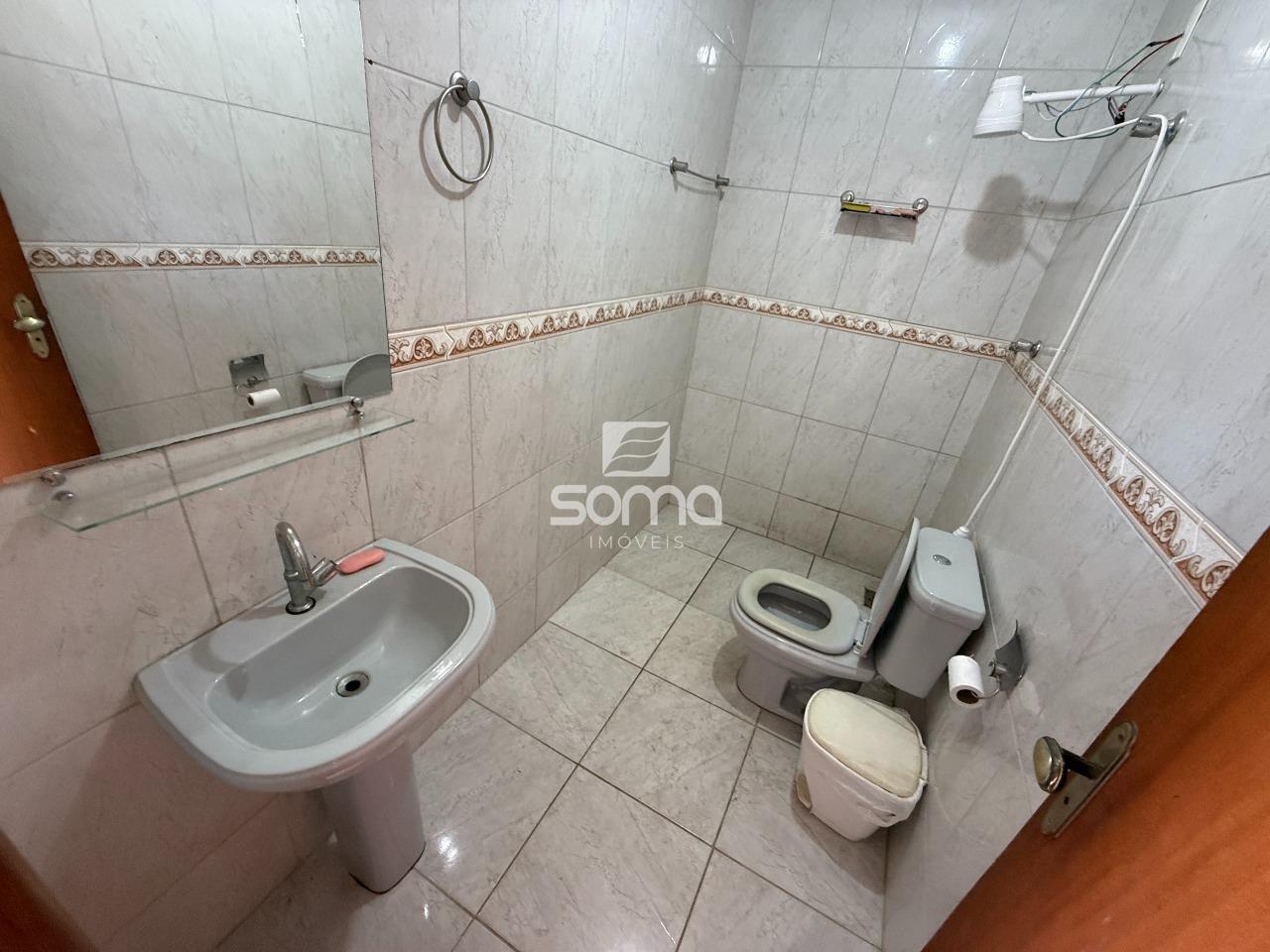 Casa à venda no Vista Alegre: 