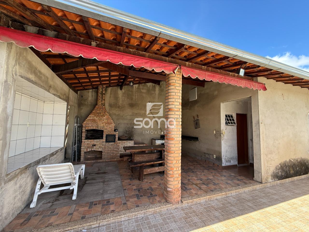 Casa à venda no Vista Alegre: 