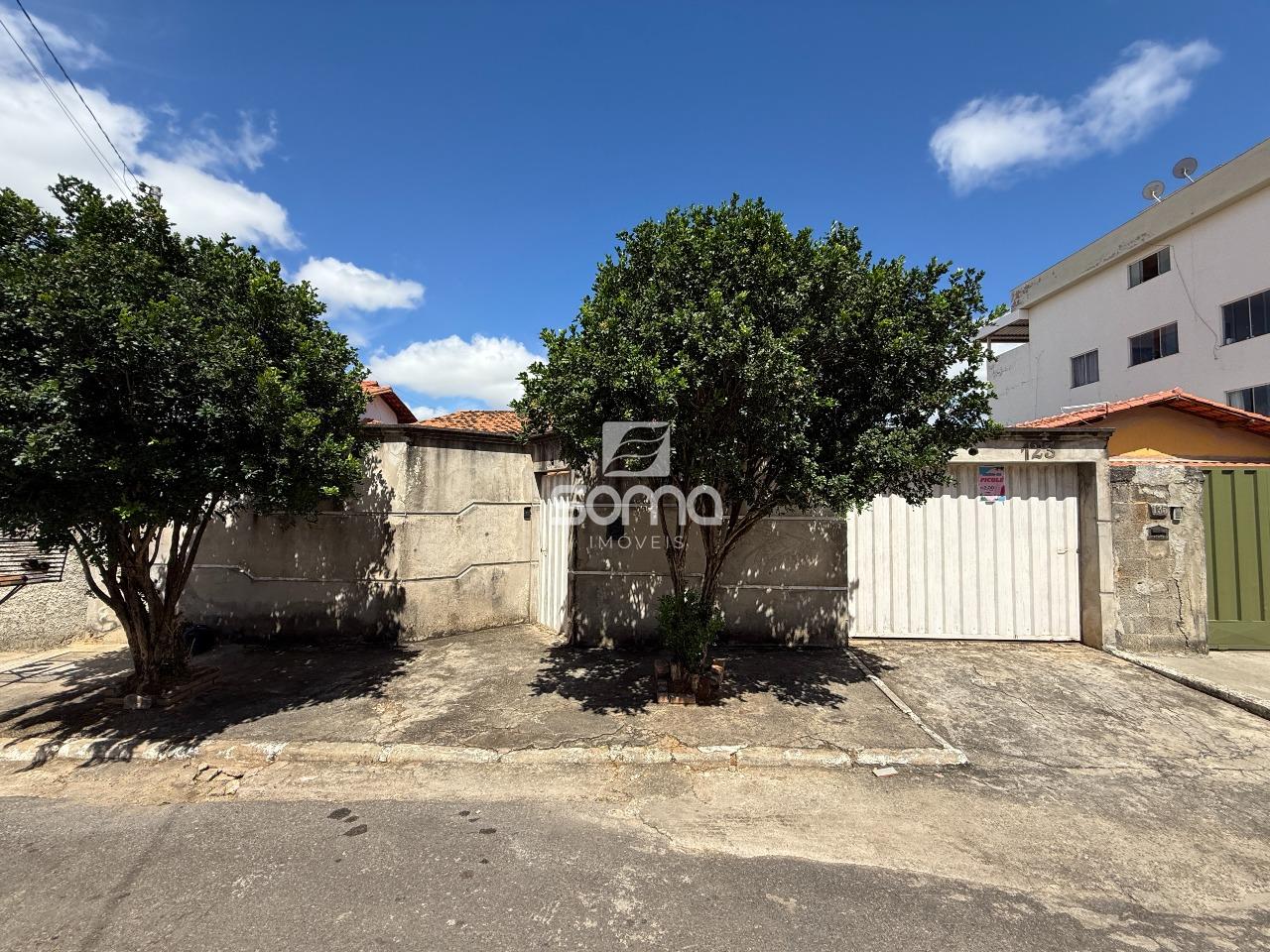 Casa à venda no Vista Alegre: 