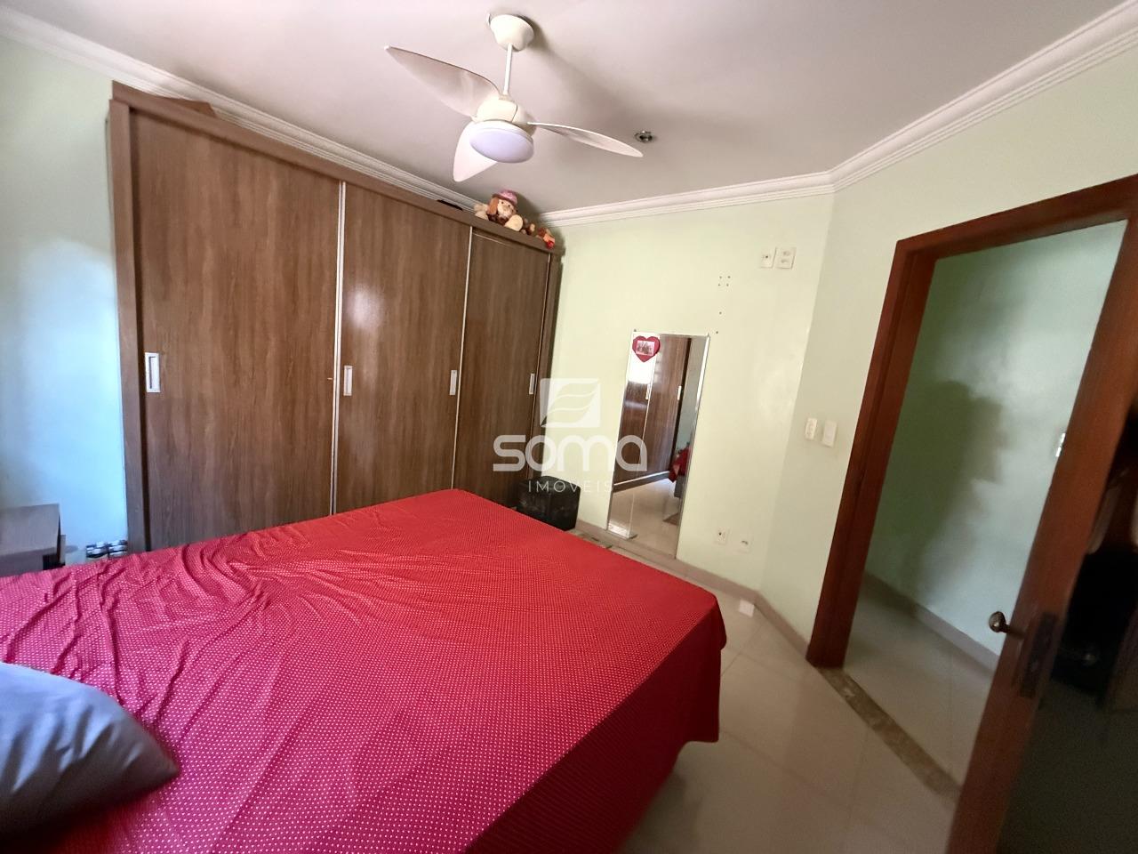 Casa à venda no Vista Alegre: 