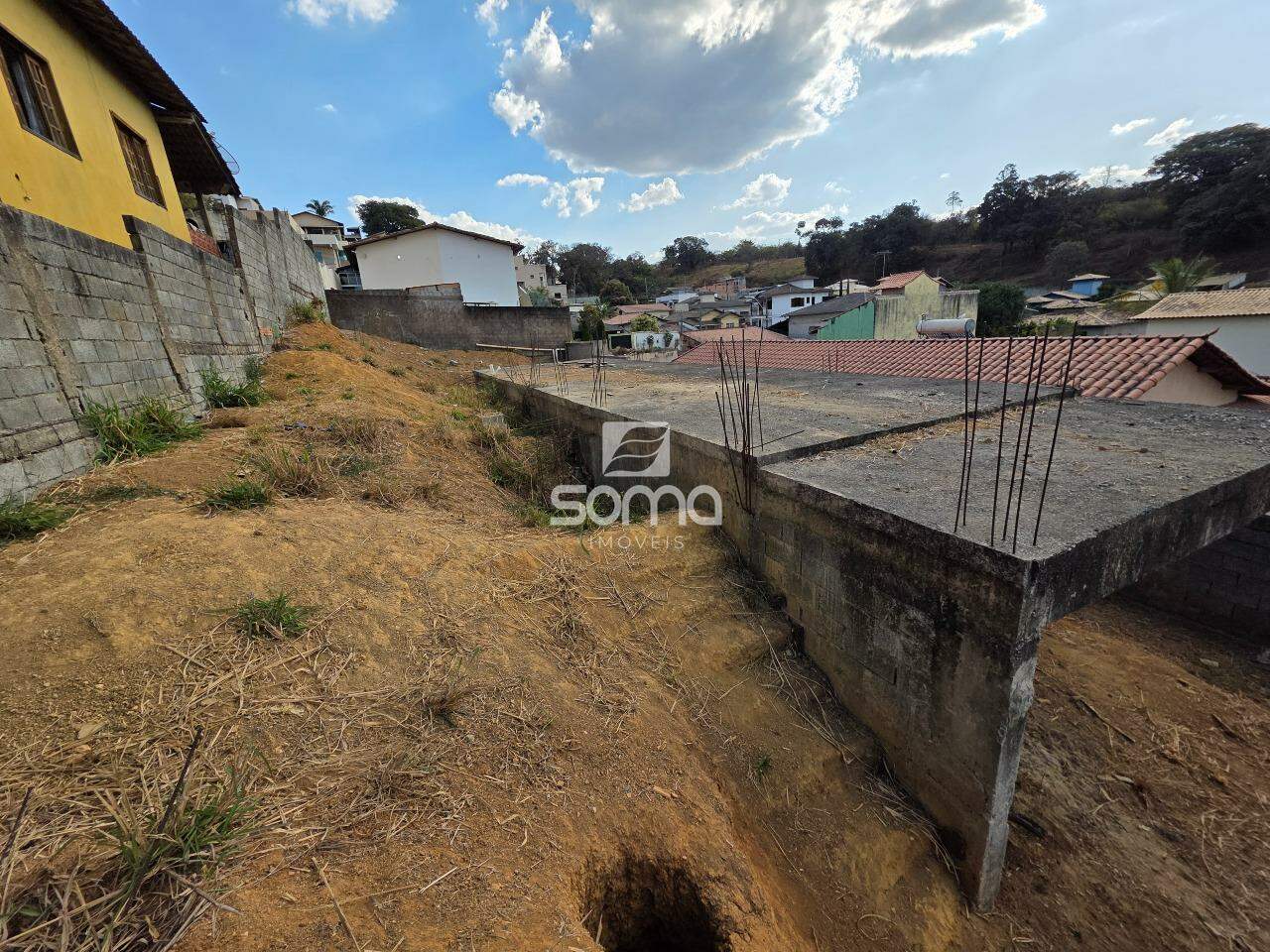 Lote à venda no Maria De Lourdes: 