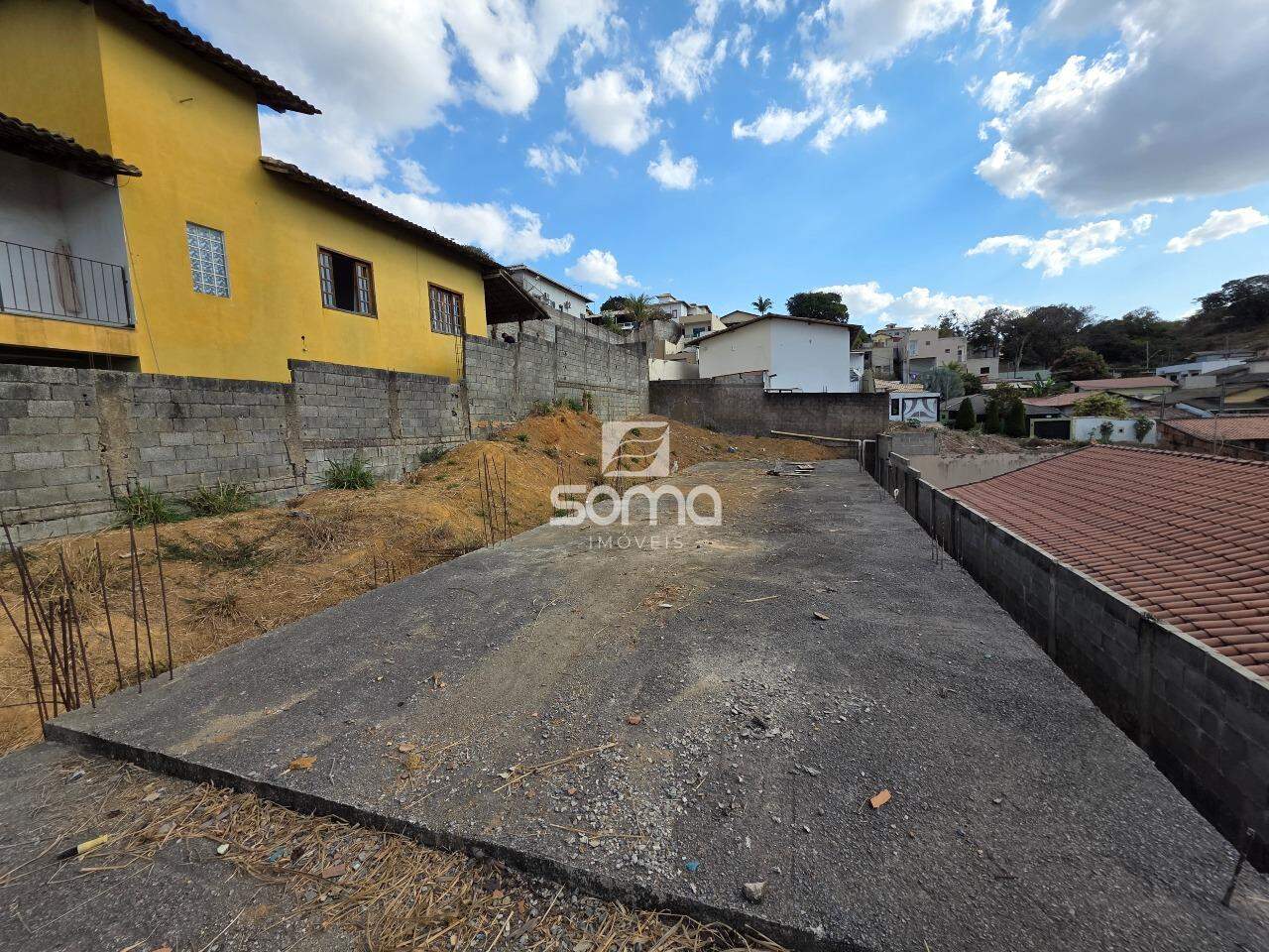 Lote à venda no Maria De Lourdes: 