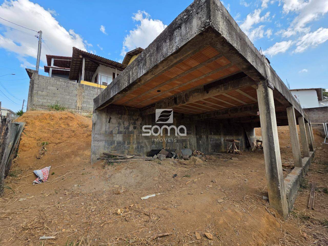 Lote à venda no Maria De Lourdes: 