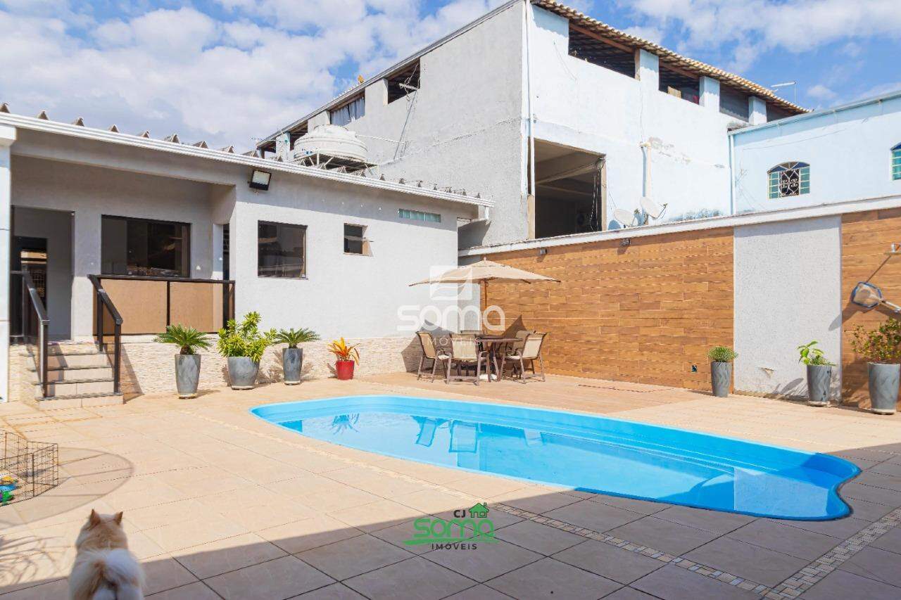 Casa à venda no Cachoeira: 