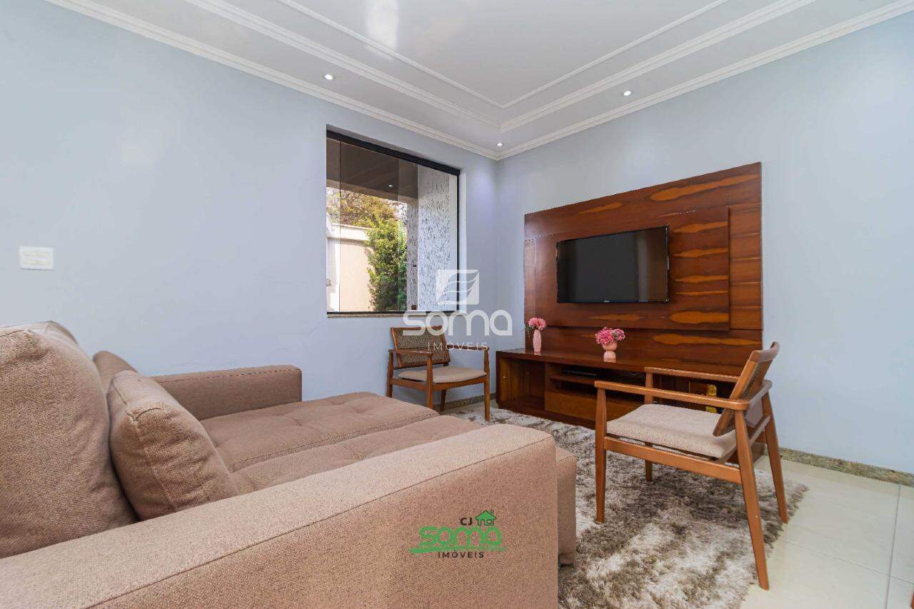 Casa à venda no Cachoeira: 