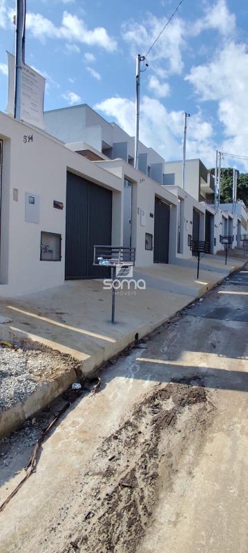 Casa Geminada à venda no Cachoeira: 