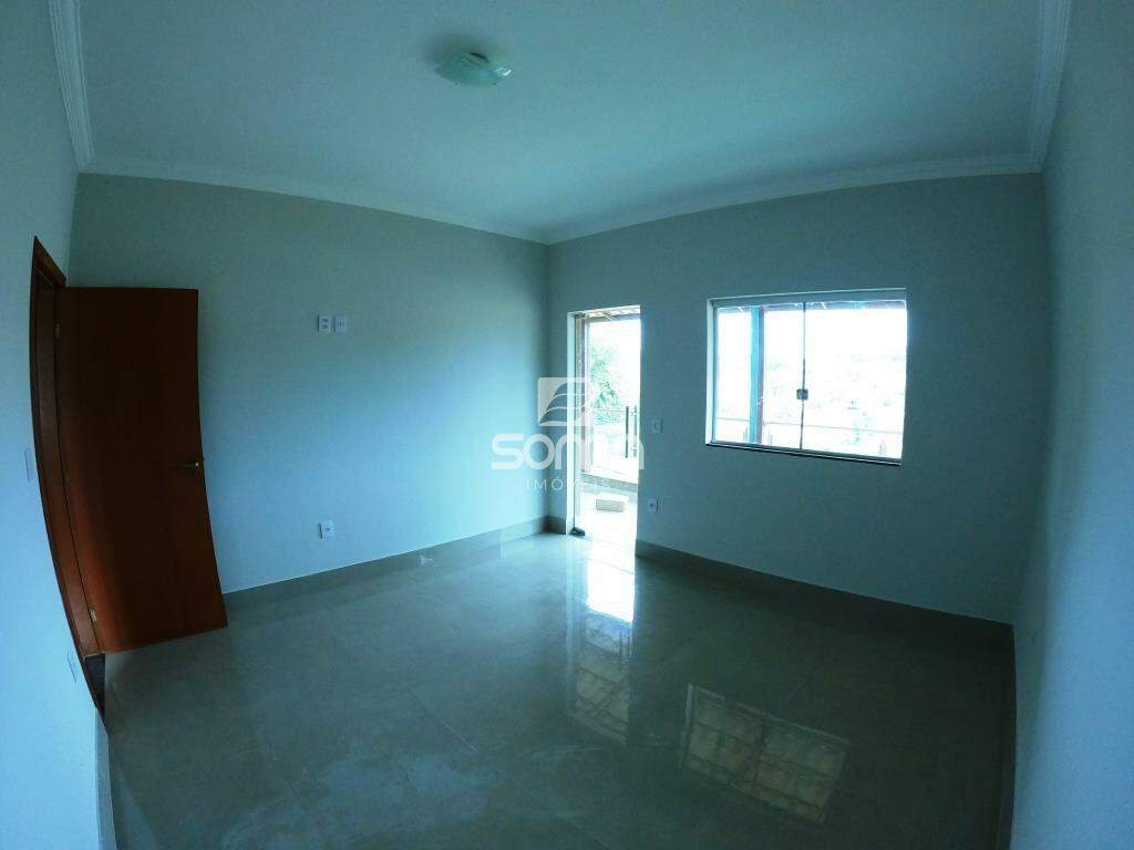 Casa para aluguel no Dom Pedro I: 
