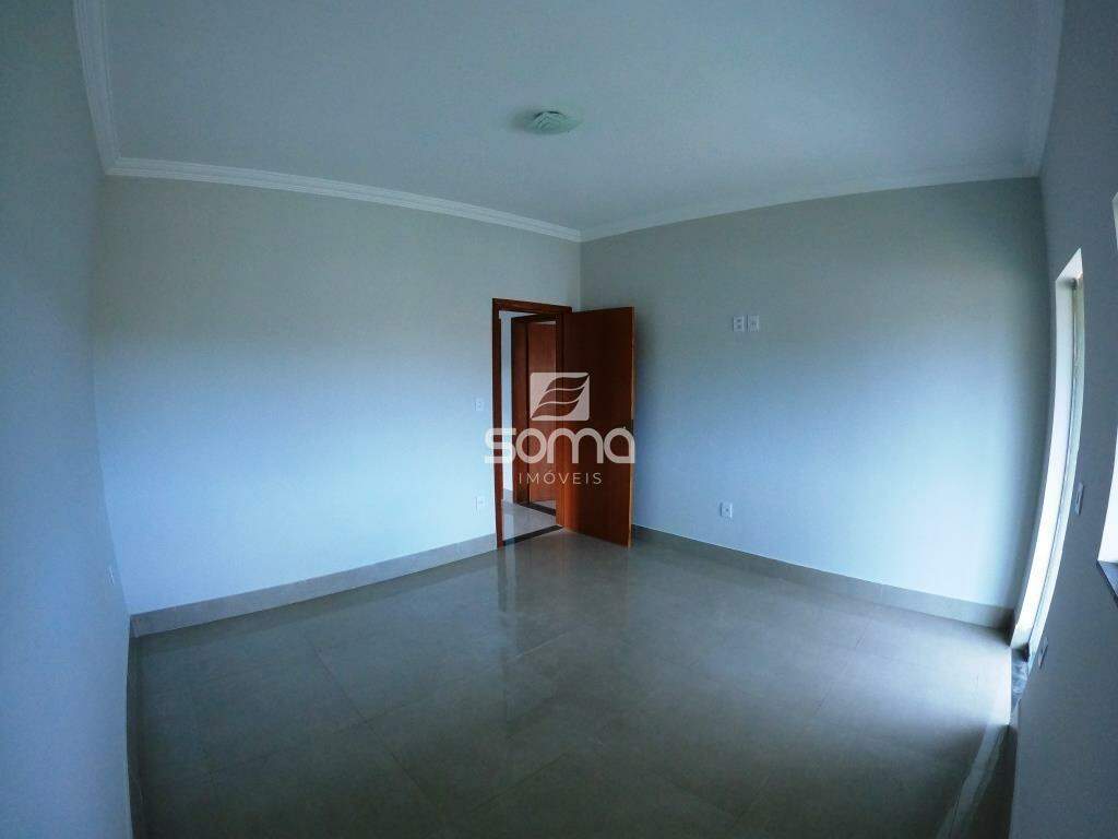 Casa para aluguel no Dom Pedro I: 