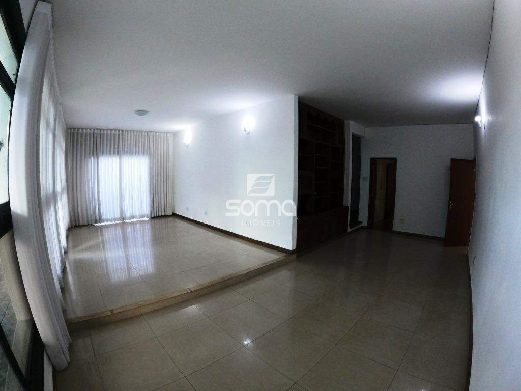 Casa à venda no Parque Jardim Itaú: 