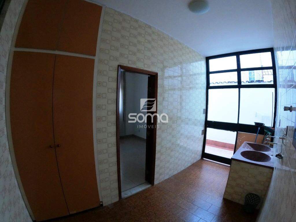 Casa à venda no Parque Jardim Itaú: 