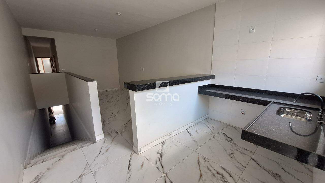 Casa Geminada à venda no Jardim Encantado: 