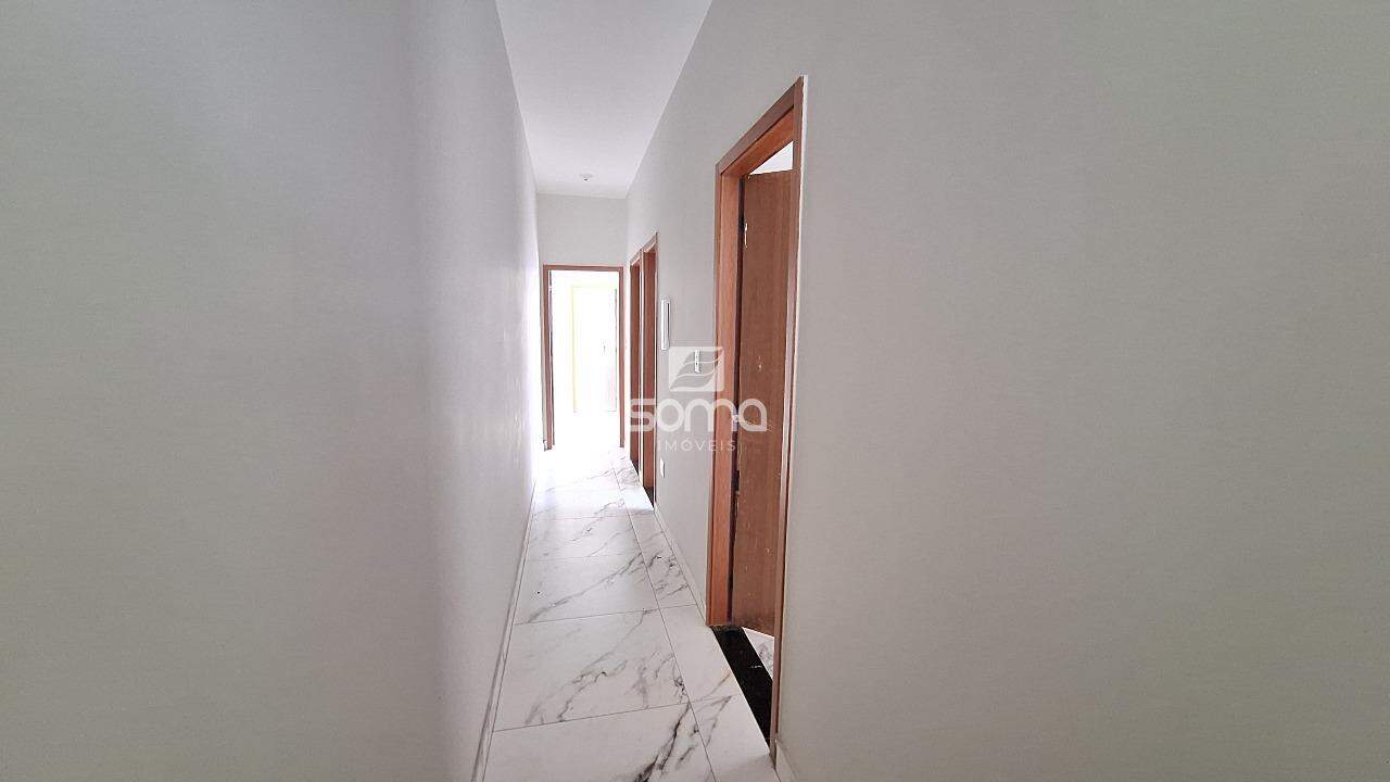 Casa Geminada à venda no Jardim Encantado: 