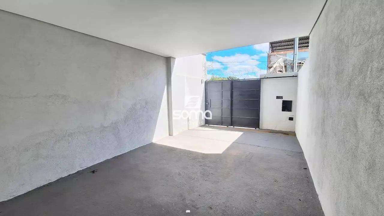Casa Geminada à venda no Jardim Encantado: