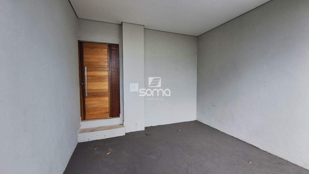 Casa Geminada à venda no Jardim Encantado: