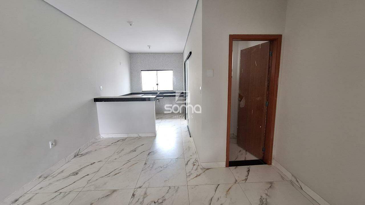 Casa Geminada à venda no Jardim Encantado: