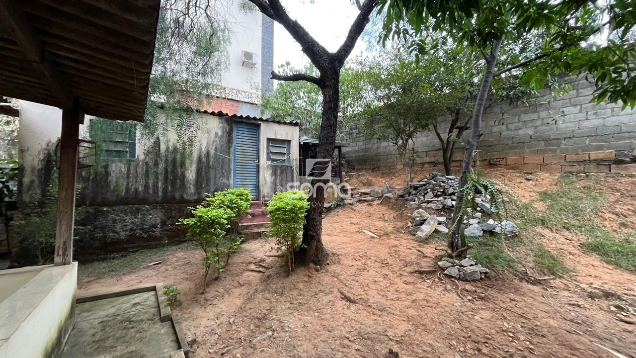 Casa à venda no Célvia: 