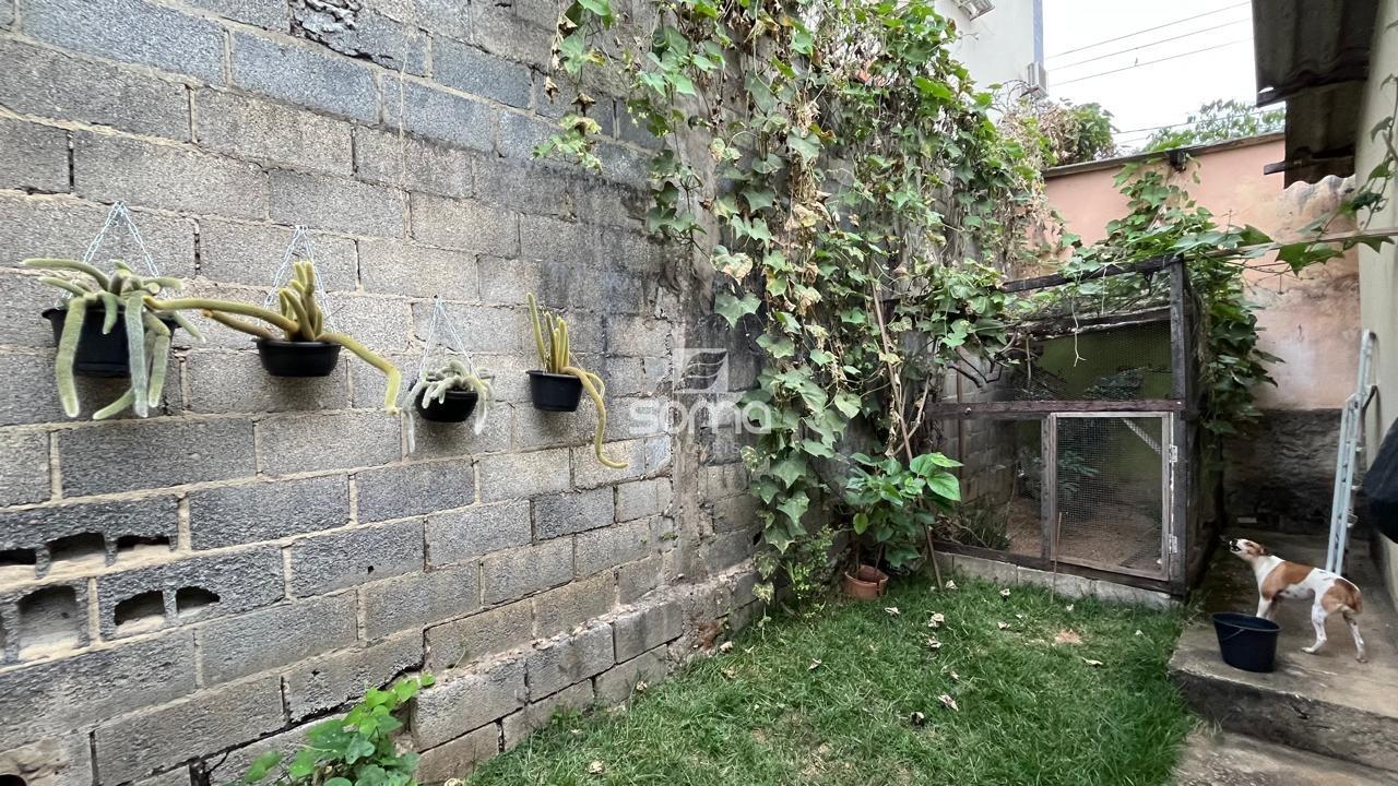 Casa à venda no Célvia: 