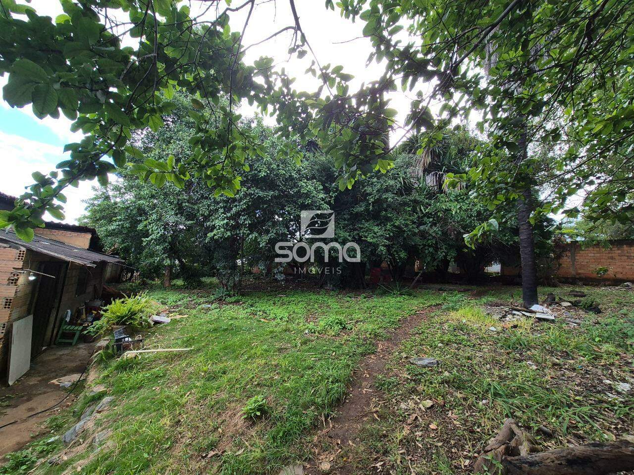 Terreno / Área à venda no Jardim Encantado: 