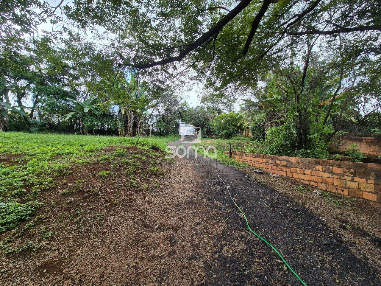 Terreno / Área à venda no Jardim Encantado: 