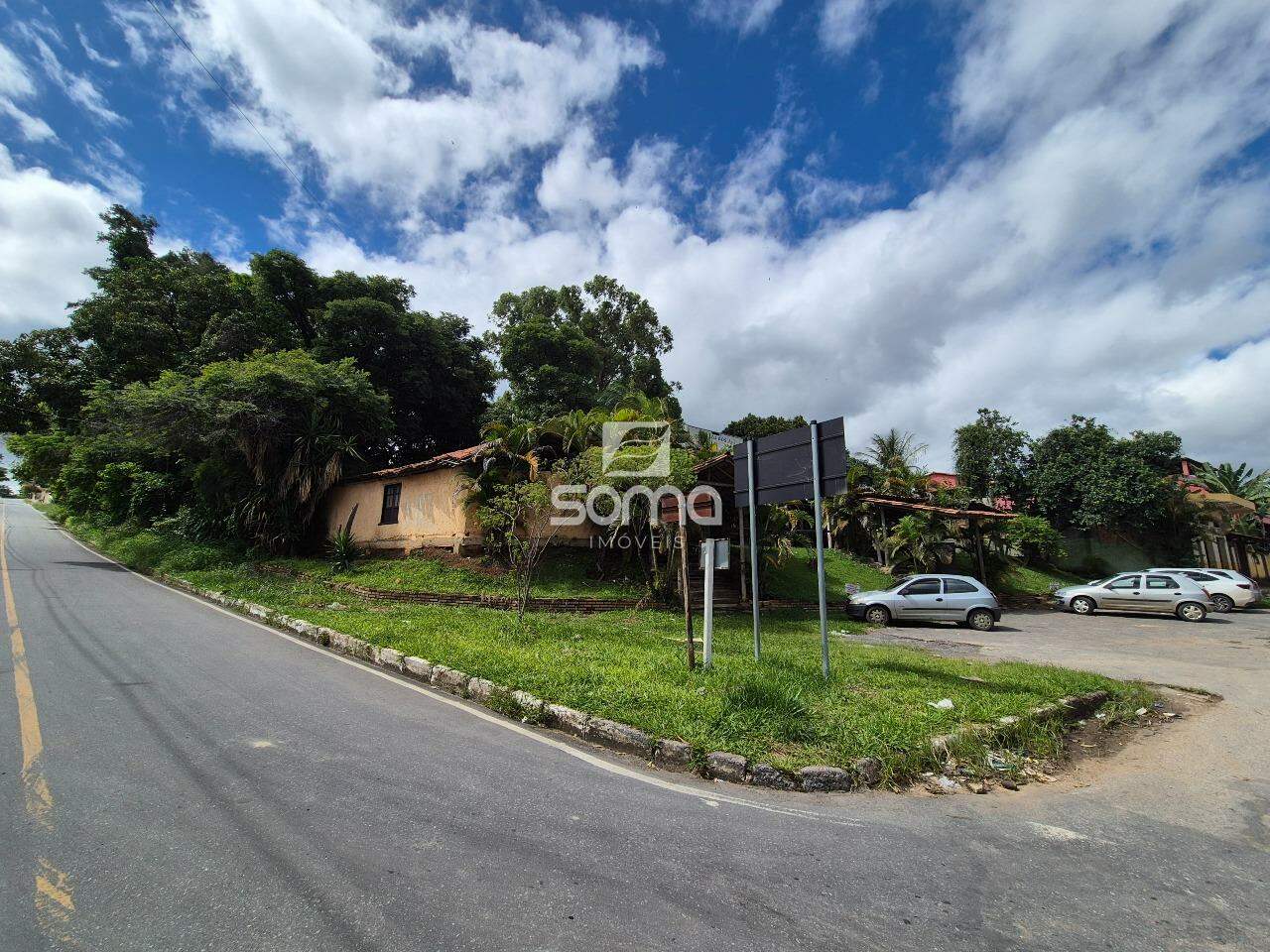Terreno / Área à venda no Jardim Encantado: 