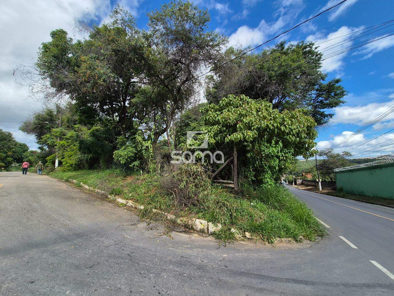Terreno / Área à venda no Jardim Encantado: 